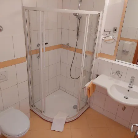 Otel Juchhof Lermoos